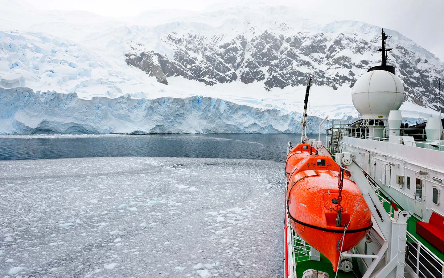 Scientific exploration of South Pole. 